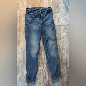 Blue Skinny Jeans with Distressed Look